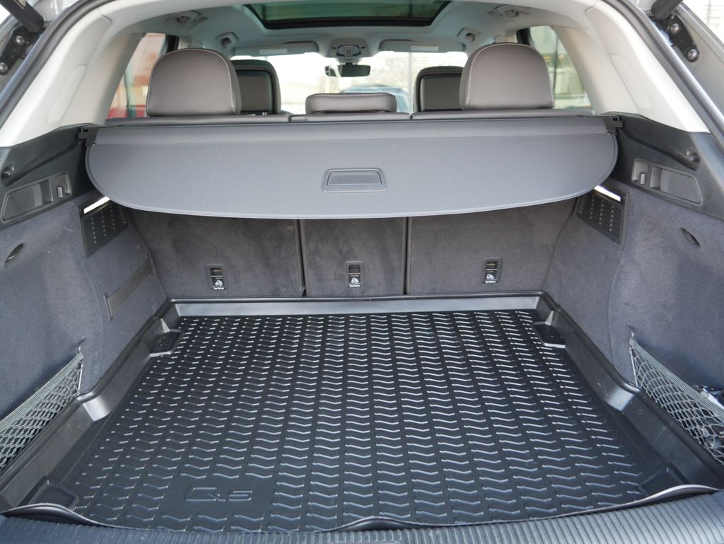 Thumbnail: 2023 Audi Q5 - 26