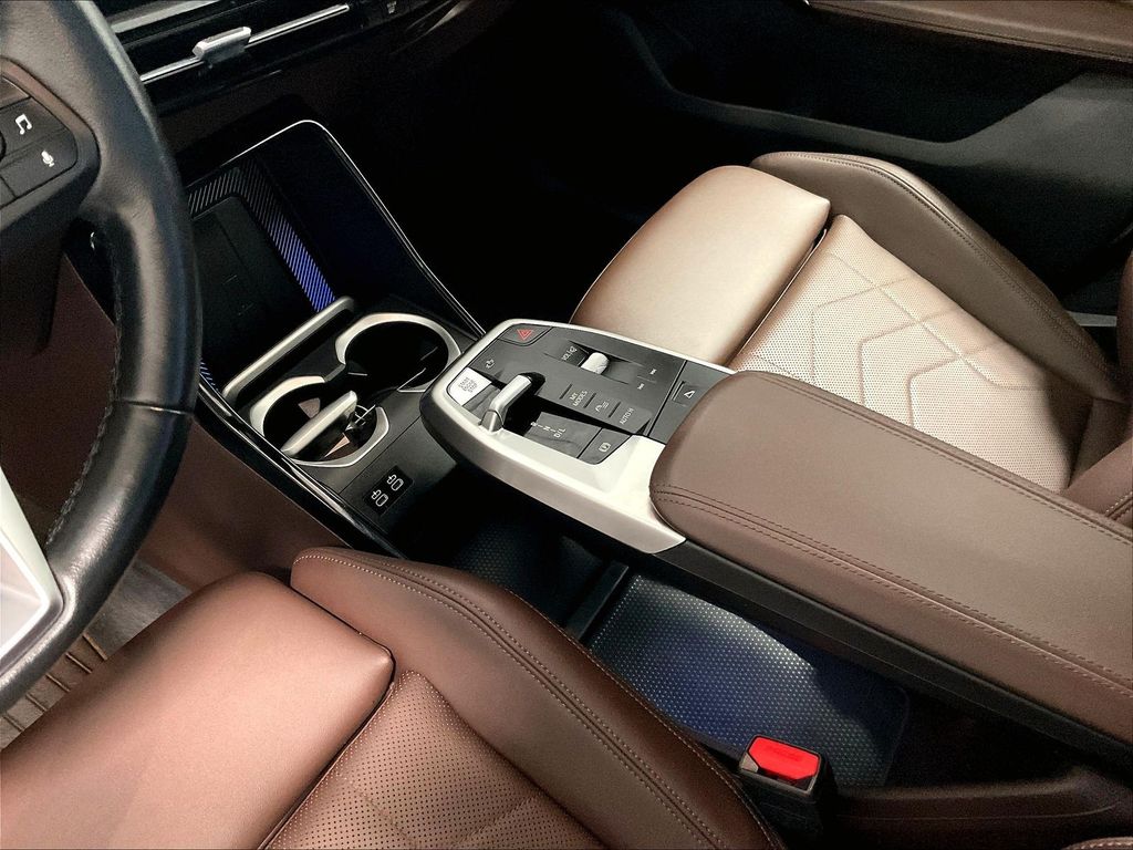 2025 BMW X1 — photo 20