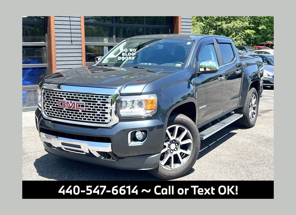 2017 GMC Canyon 4WD Denali Crew Cab Short Box's photo