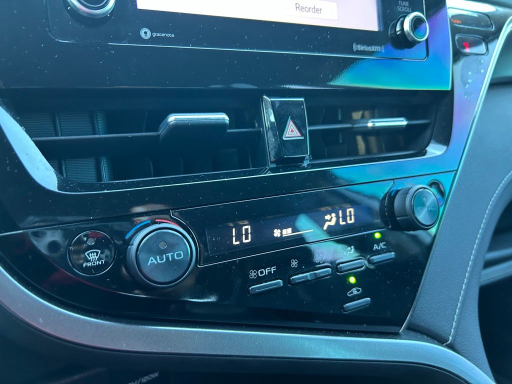 Thumbnail: 2024 Toyota Camry - 19