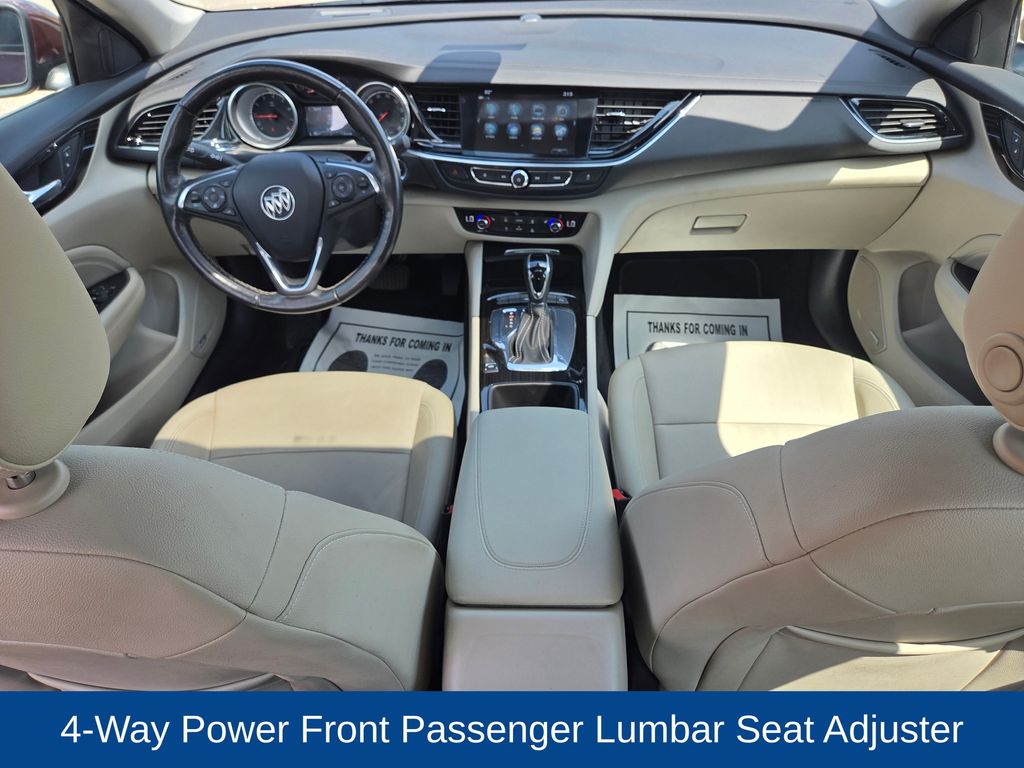 2018 Buick Regal Sportback Essence