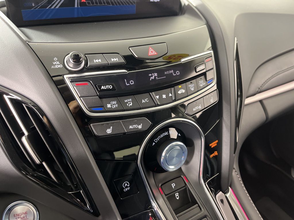 Thumbnail: 2025 Acura RDX - 32