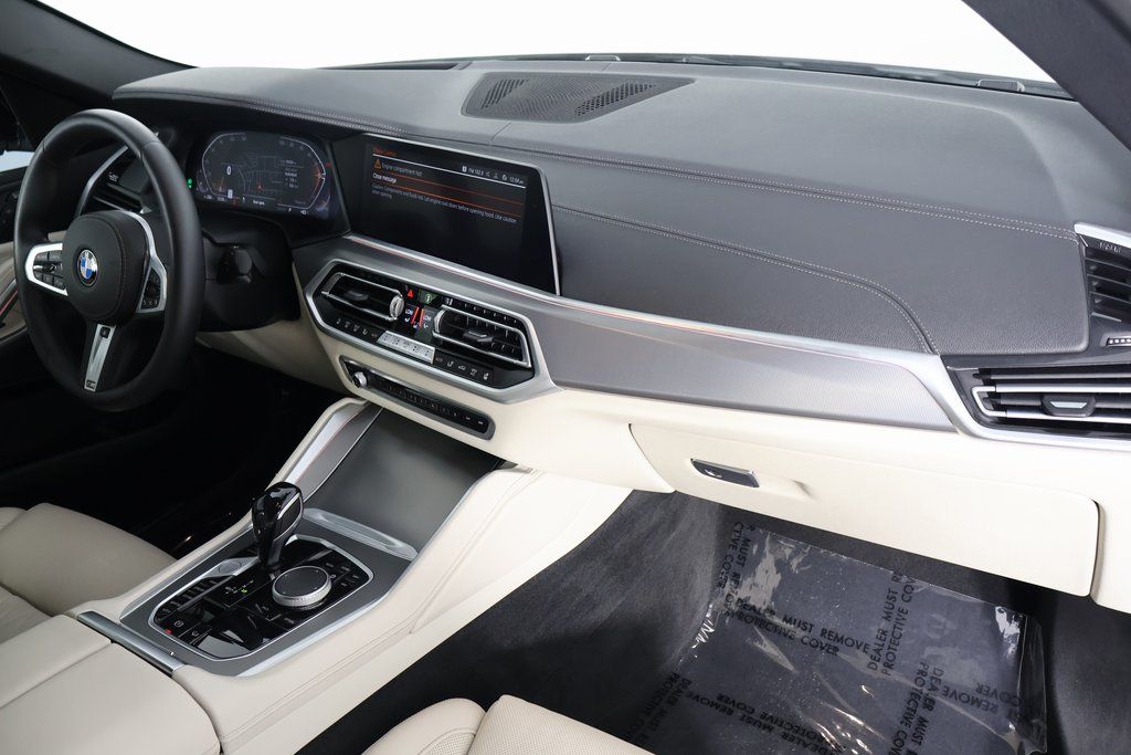 Thumbnail: 2021 BMW X6 - 9