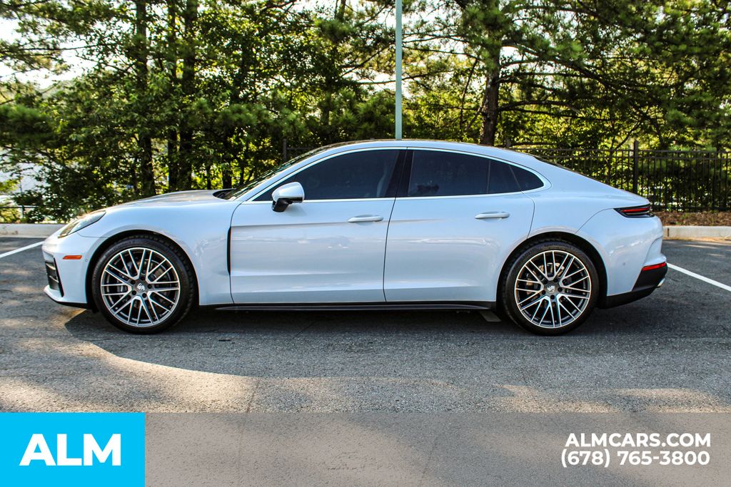 Used 2024 White Porsche 4 image 7