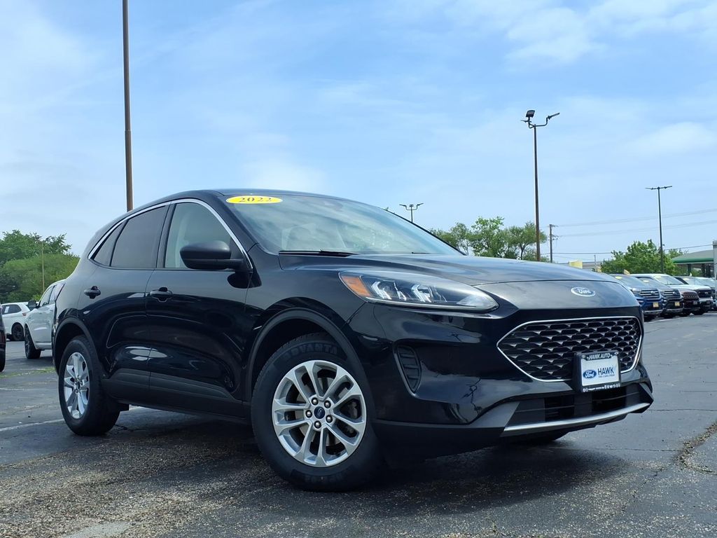 Black Metallic 2022 Ford Escape SE FWD SUV / Crossover Front-Wheel Drive 8-Speed Automatic