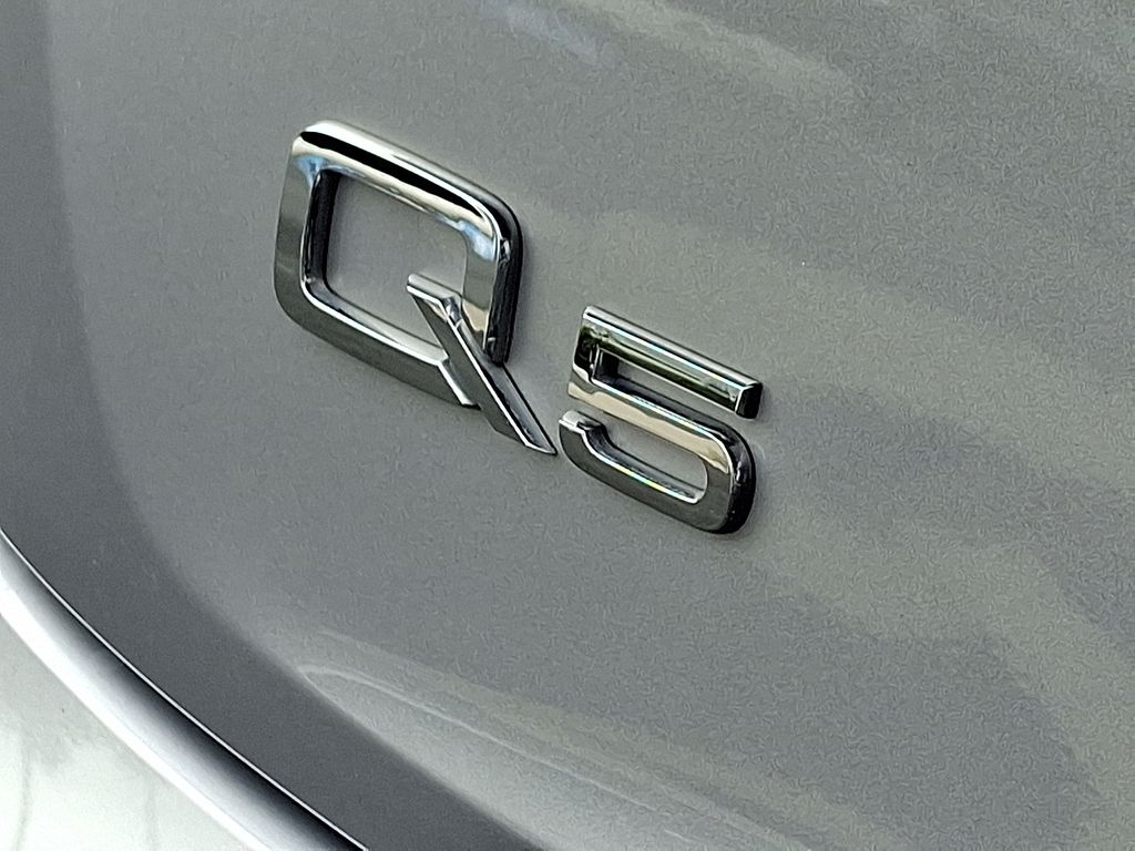 Thumbnail: 2022 Audi Q5 - 30