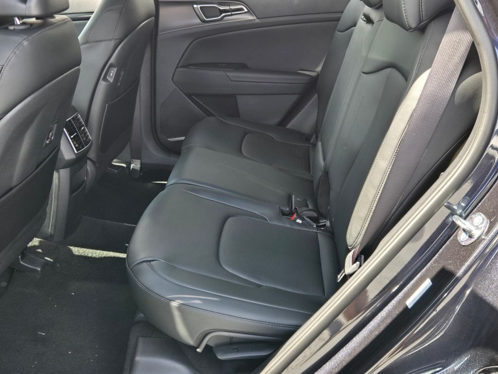 2027 Kia Sportage - $31,755