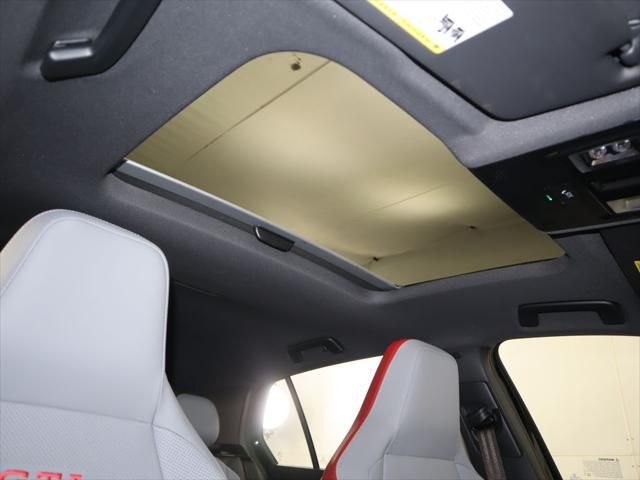 Thumbnail: 2026 Volkswagen Golf - 19