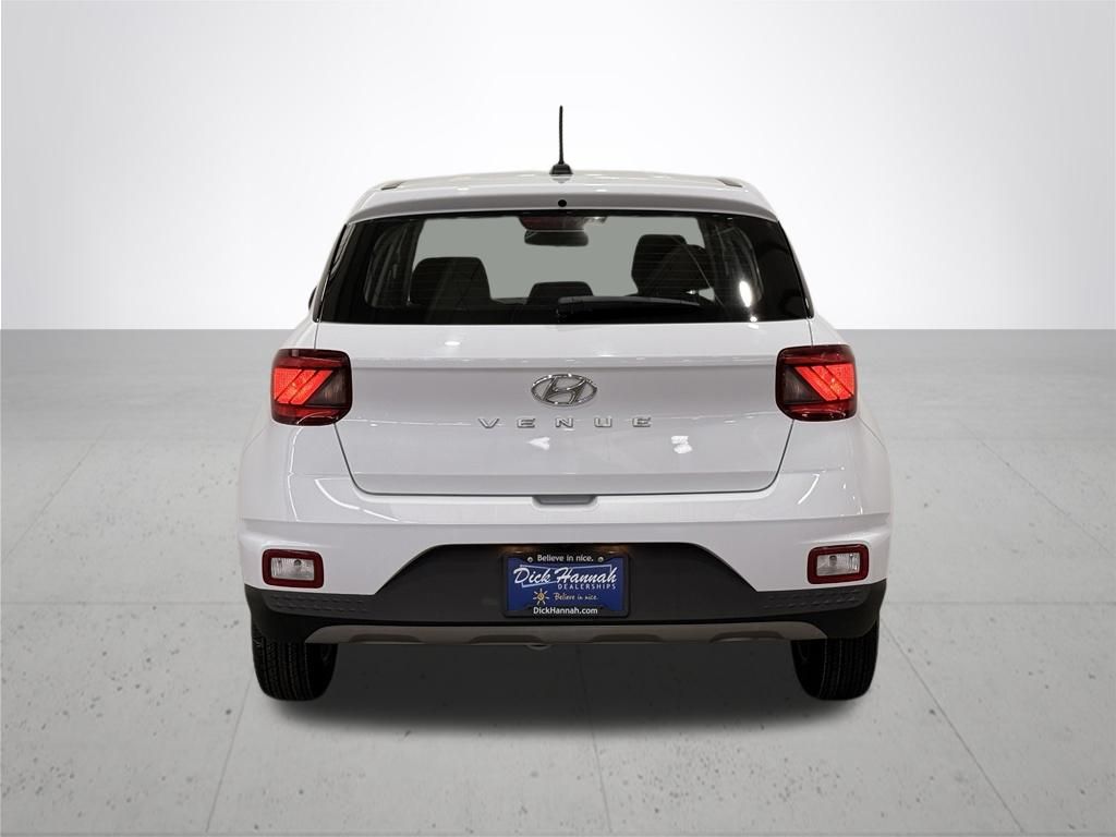 2023 Hyundai Venue SE
