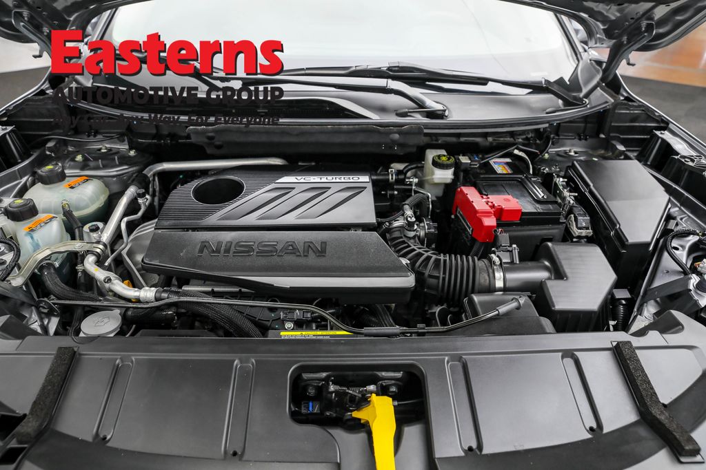 Used 2024 Gray Nissan SV image 7