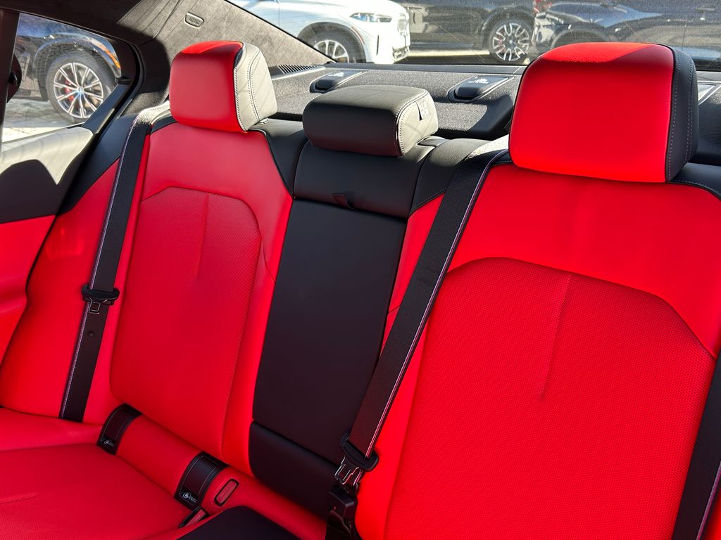 Thumbnail: 2026 BMW M5 - 31