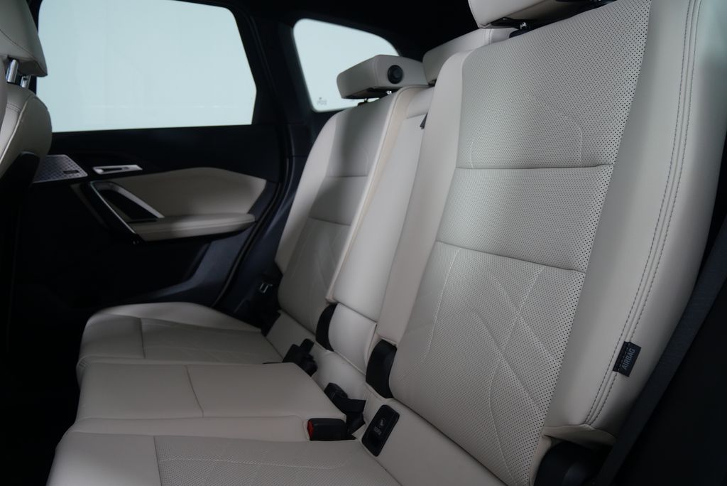 2024 BMW X1 xDrive28i 15