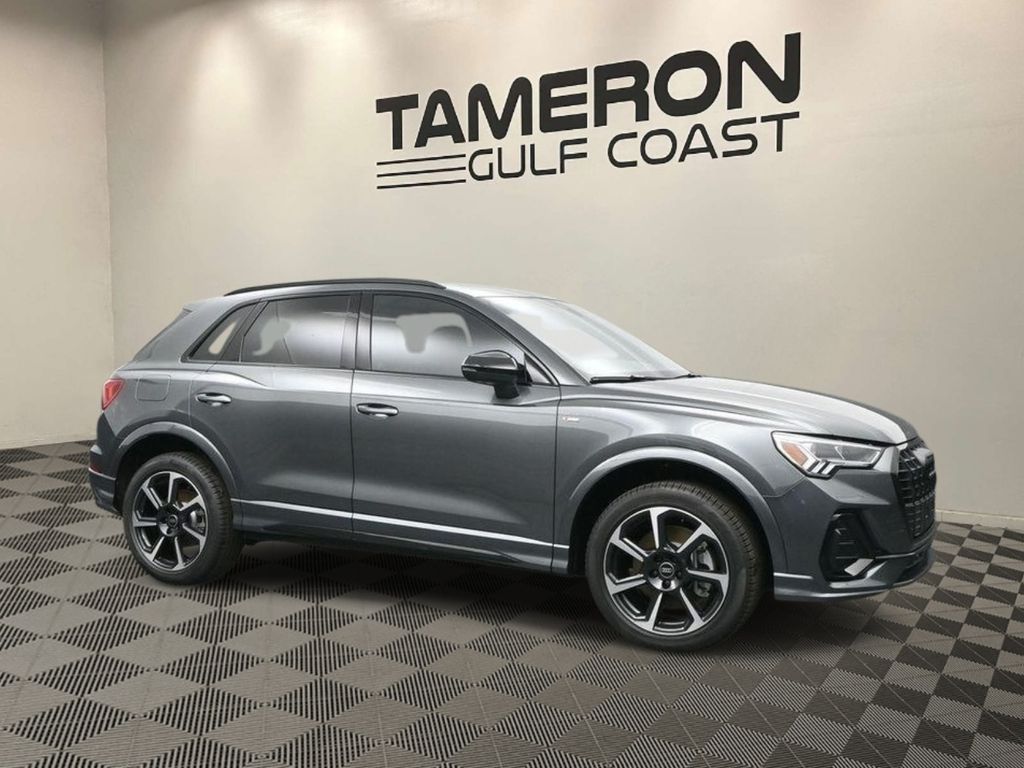Daytona Gray Pearl Effect 2025 Audi Q3 quattro Premium Plus S Line 45 TFSI SUV / Crossover All-Wheel Drive 8-Speed Automatic