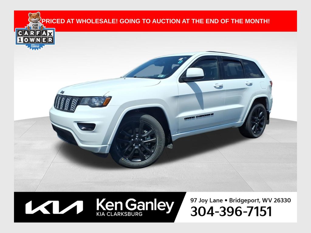 Bright White Clearcoat 2022 Jeep Grand Cherokee WK Laredo X 4WD SUV / Crossover Four-Wheel Drive 8-Speed Automatic