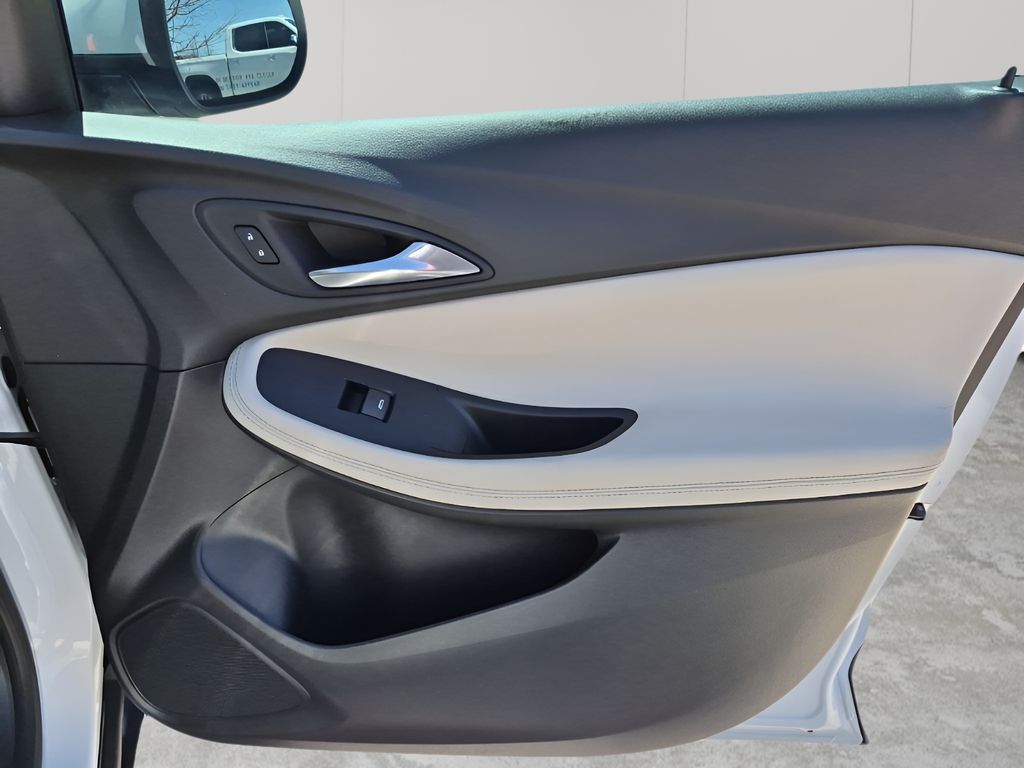 Used Car 2023 Buick Encore Gx  Essence For Sale Under $25,000 In Austin, Texas