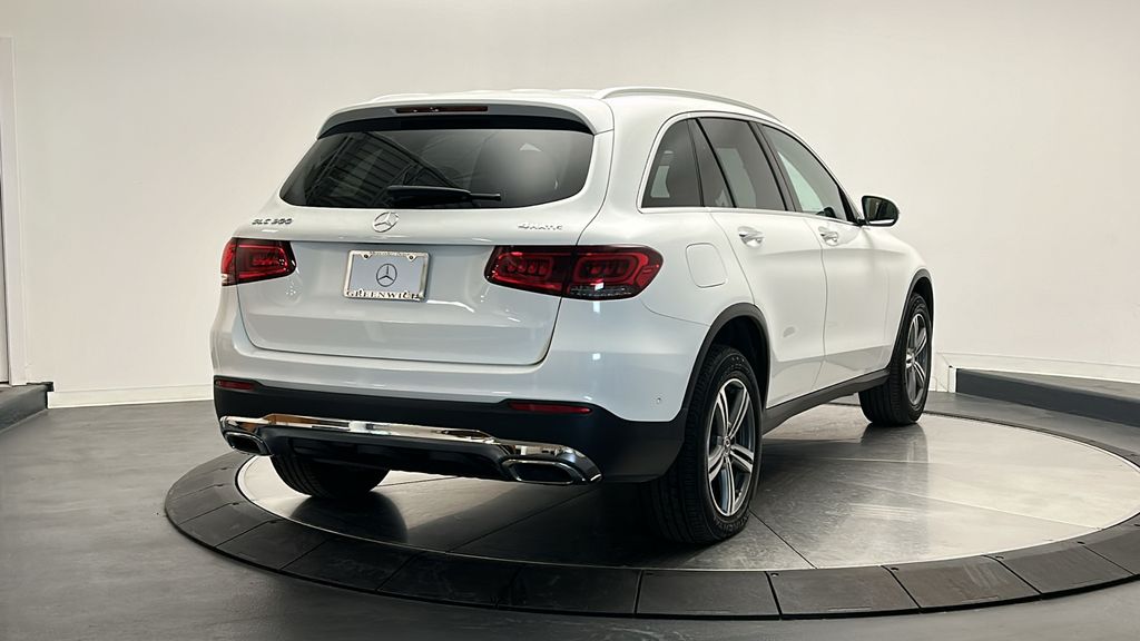 2020 Mercedes-Benz GLC 300 7