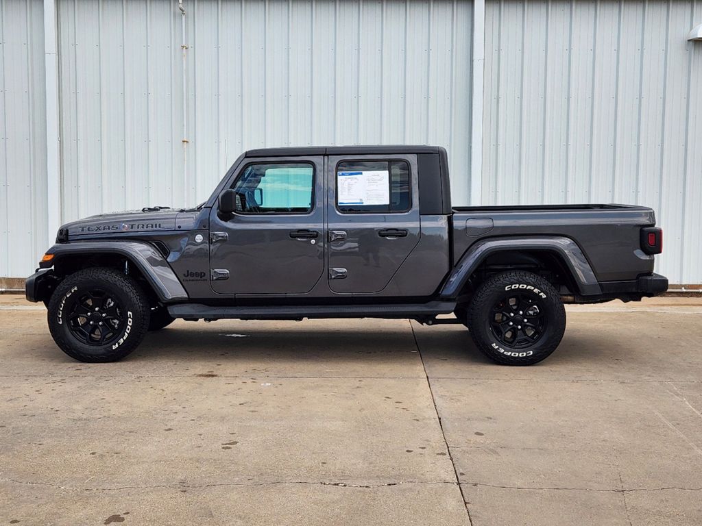 2022 Jeep Gladiator Sport 4