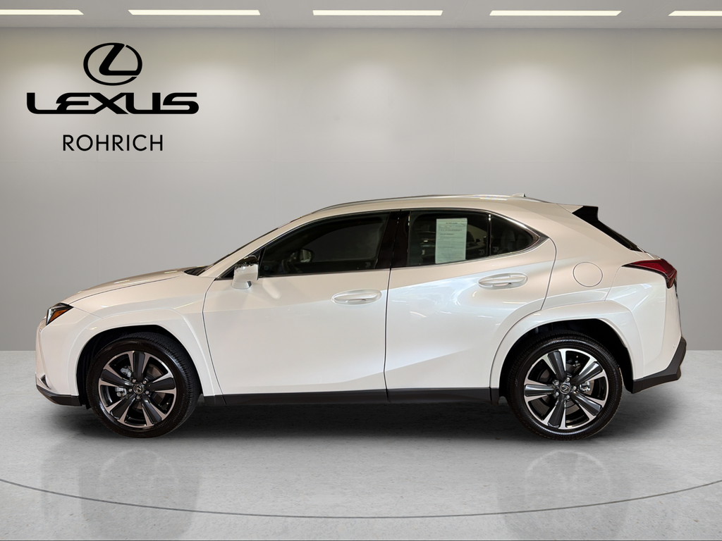 2025 Lexus UX