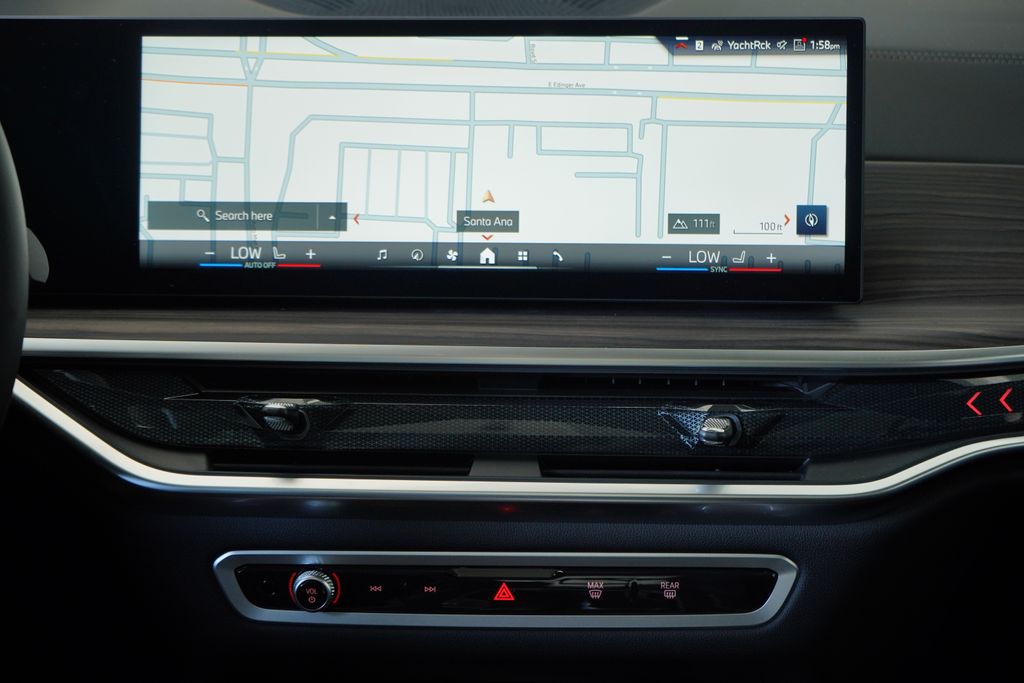 Thumbnail: 2026 BMW X5 - 16