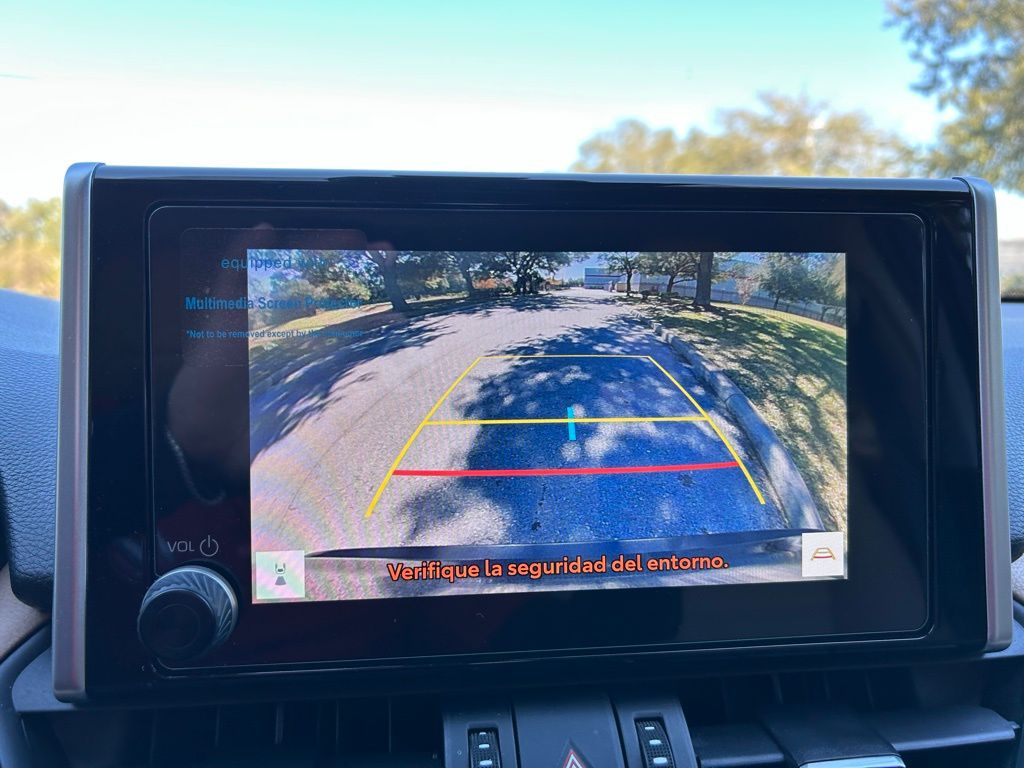 Thumbnail: 2024 Toyota RAV4 - 24