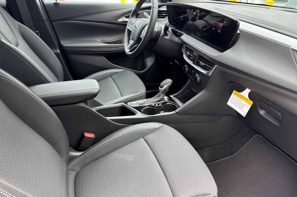new 2026 Buick Encore GX car, priced at $29,680