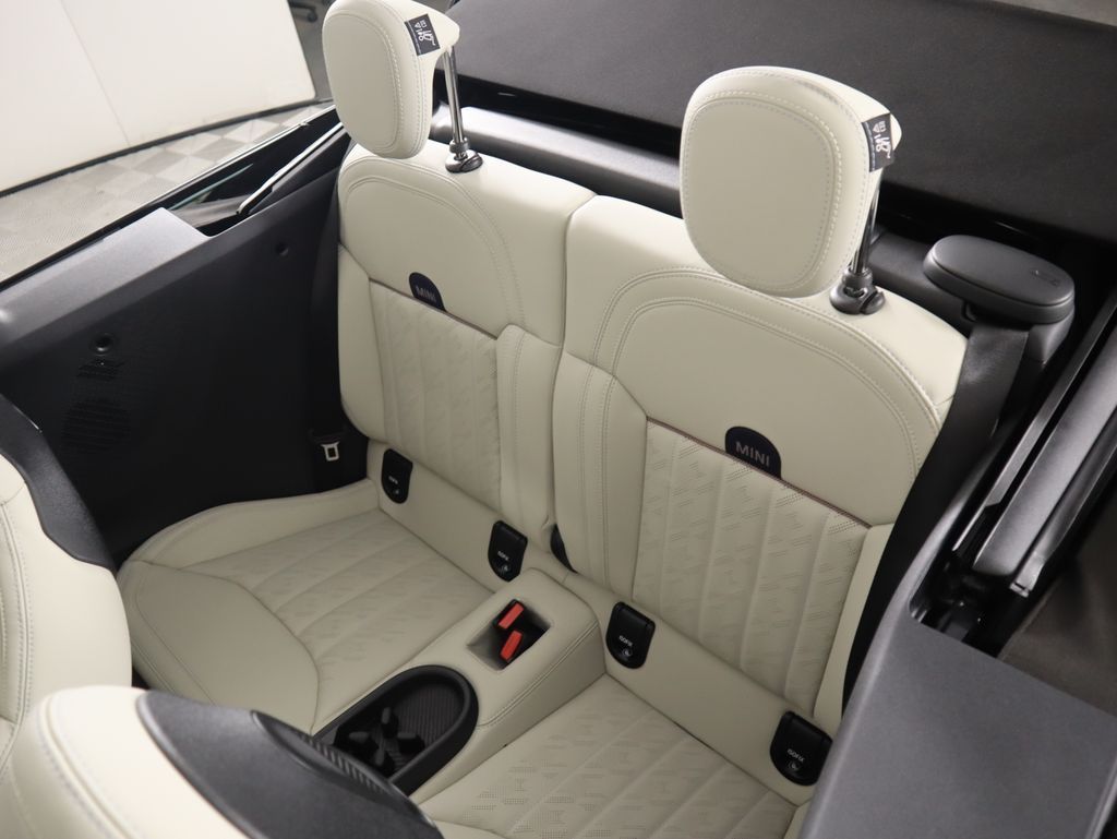 Thumbnail: 2026 MINI Cooper - 29