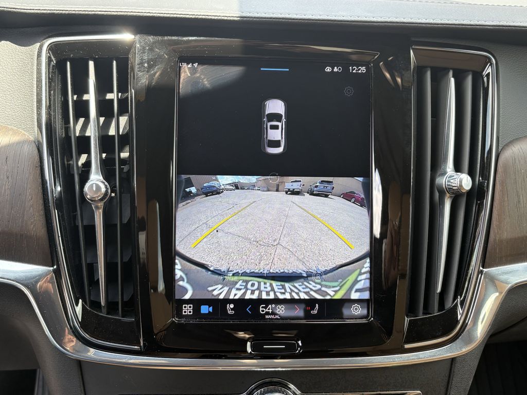 Used 2023 Denim Blue Metallic Volvo Ultimate image 20