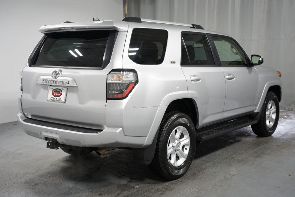 2024 Toyota 4Runner SR5 8