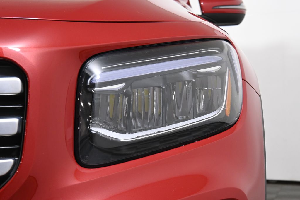 Thumbnail: 2026 Mercedes-Benz GLB - 11