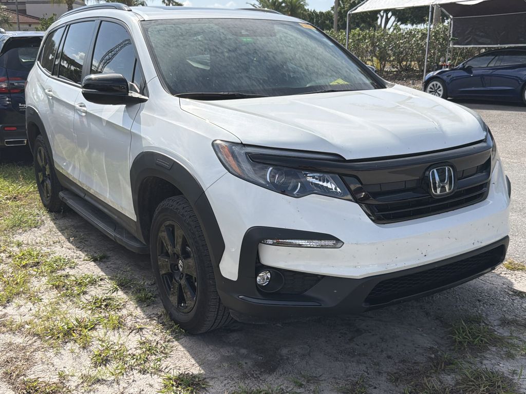 used 2022 Honda Pilot car, priced at $34,991