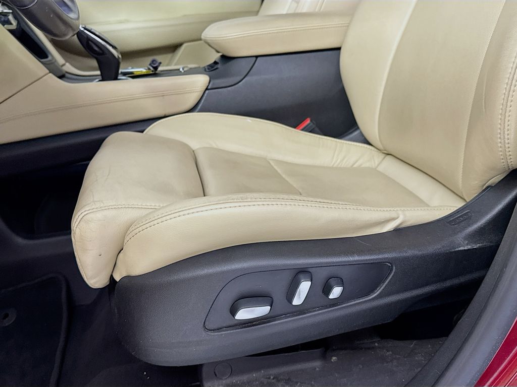 Used Car 2017 Cadillac Xt5  Luxury For Sale Under $15,000 In Austin, Texas