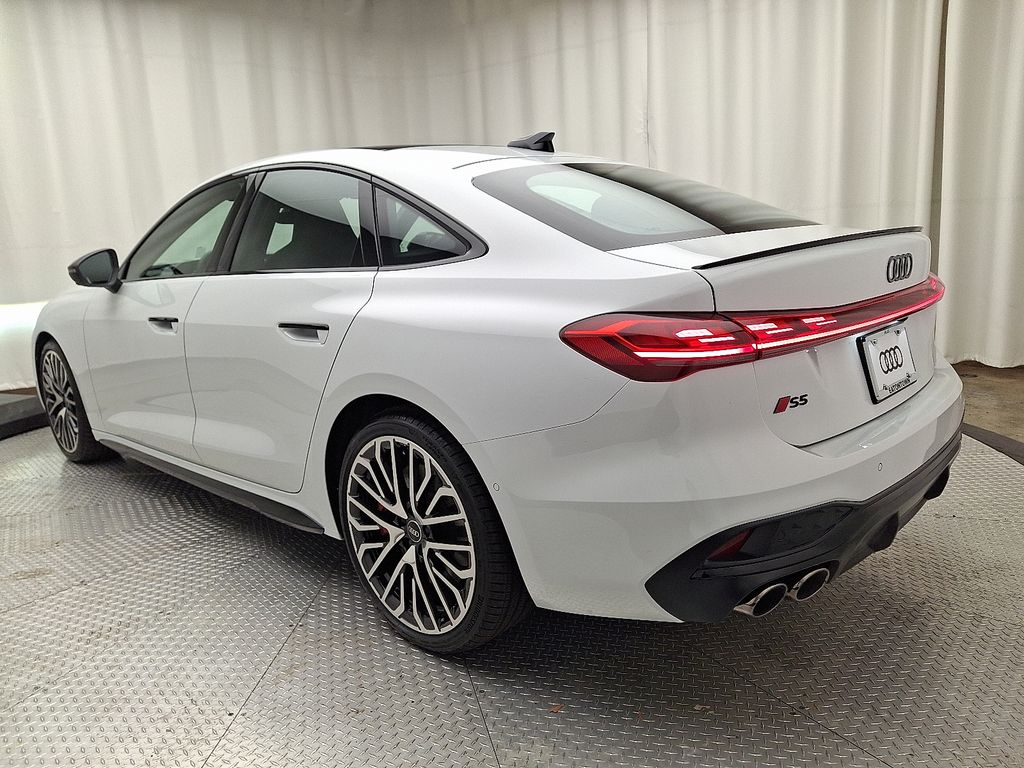 Thumbnail: 2025 Audi S5 - 4