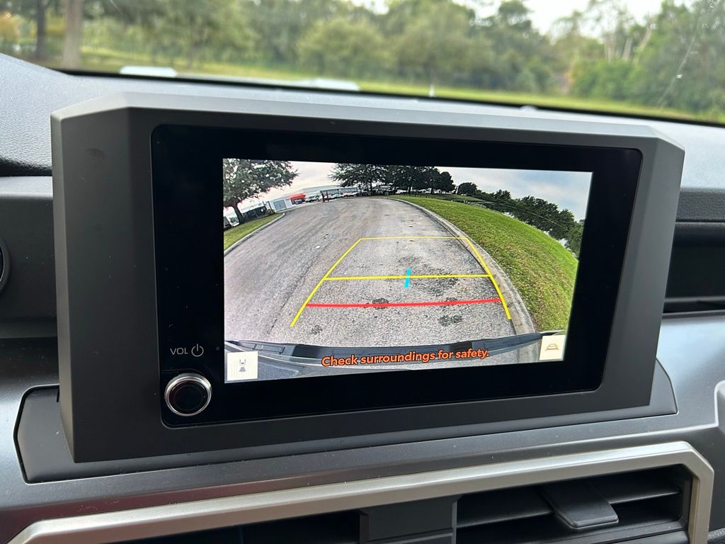 Thumbnail: 2025 Toyota Tacoma - 25