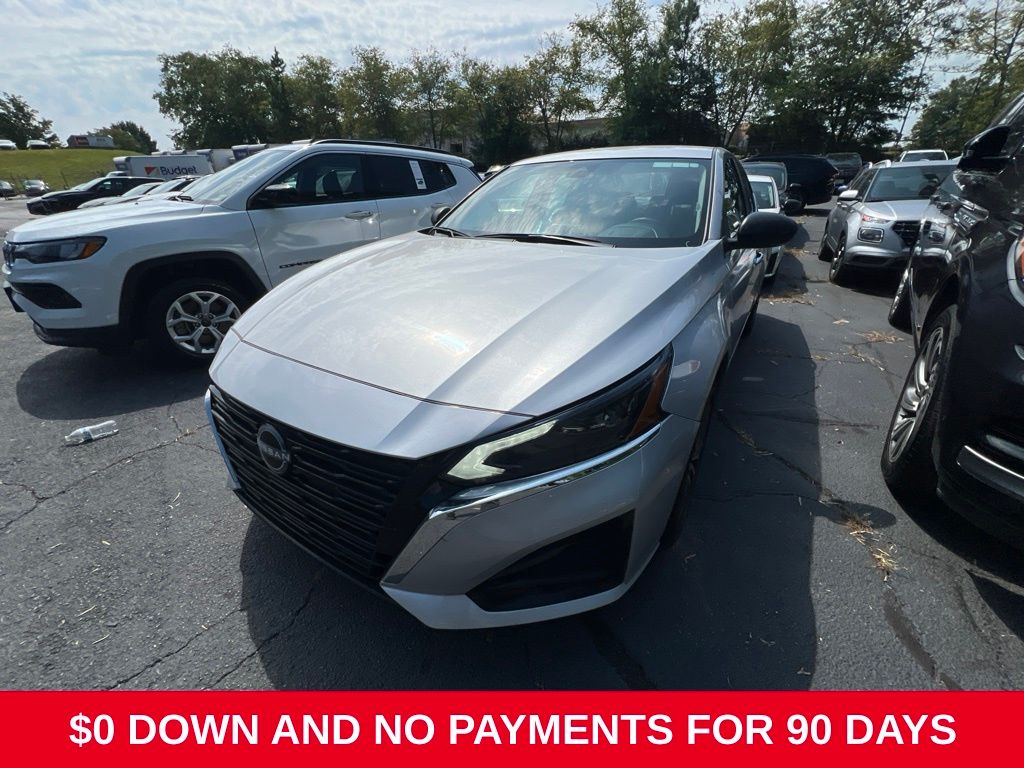 Brilliant Silver Metallic 2025 Nissan Altima Sedan All-Wheel Drive Continuously Variable Transmission
