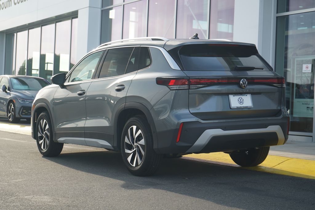 Thumbnail: 2026 Volkswagen Tiguan - 3