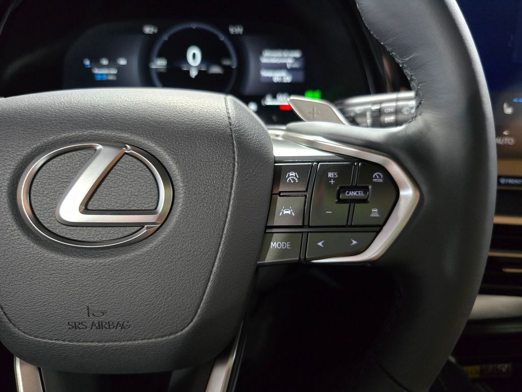 Thumbnail: 2026 Lexus RX - 17