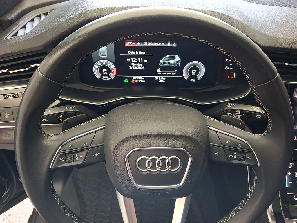 Thumbnail: 2021 Audi Q8 - 20