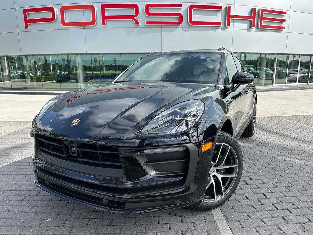 Thumbnail: 2026 Porsche Macan - 1
