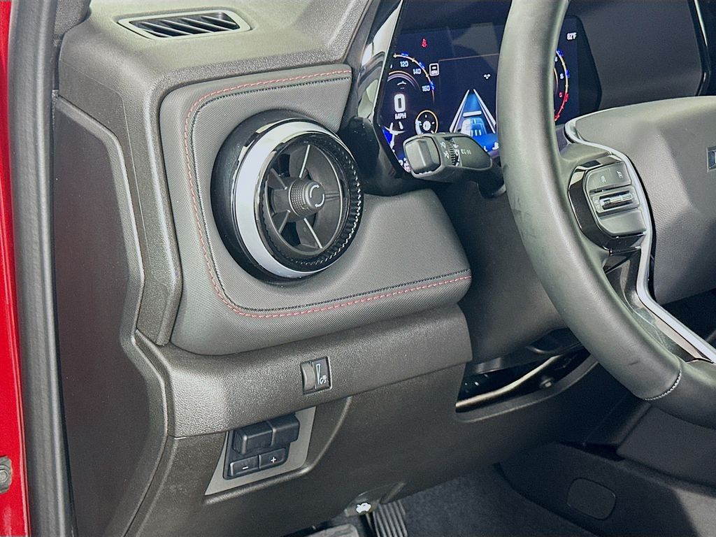 Thumbnail: 2025 Chevrolet Colorado - 10