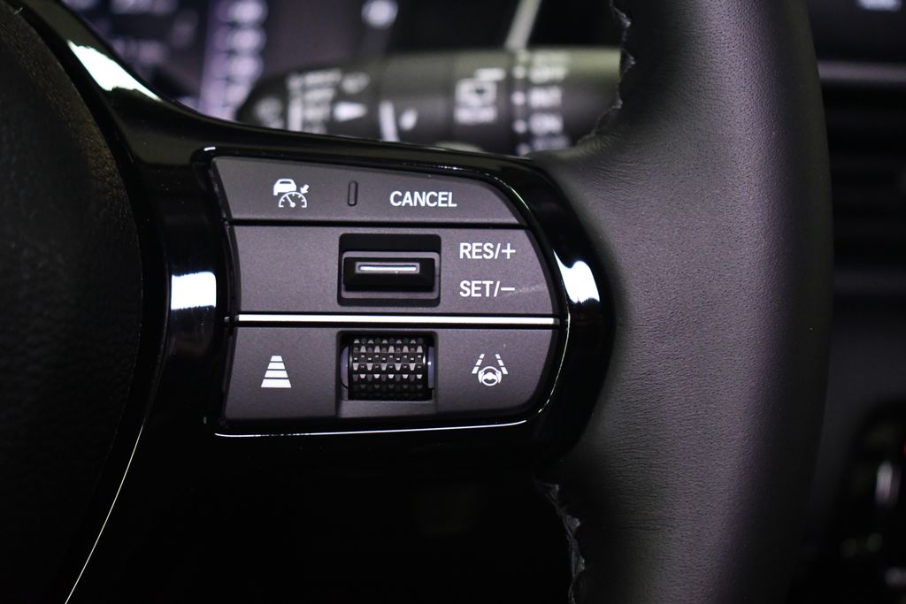 Thumbnail: 2026 Honda Pilot - 16