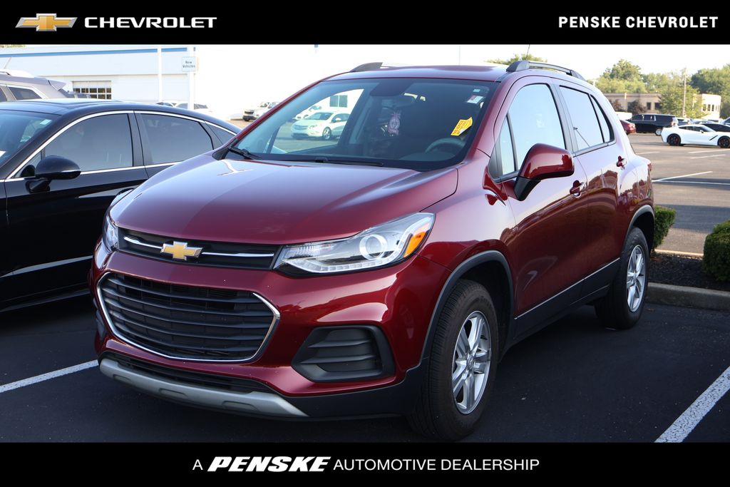 Thumbnail: 2022 Chevrolet Trax - 1