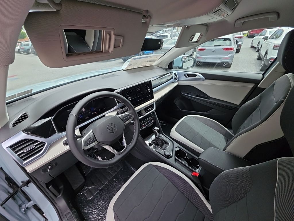 2026 Volkswagen Taos 1.5T SE Gray at Sutliff Volkswagen