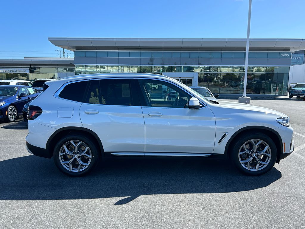 Thumbnail: 2023 BMW X3 - 6
