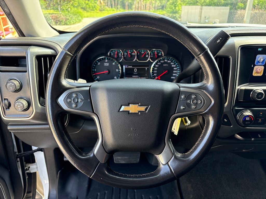 Used 2018 White Chevrolet LTZ image 17