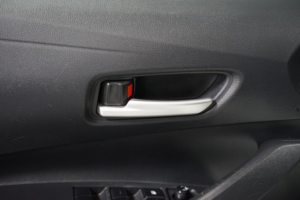 Thumbnail: 2020 Toyota Corolla - 28