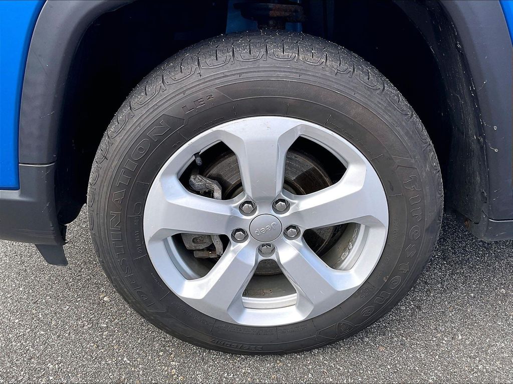 2022 Jeep Compass — photo 7
