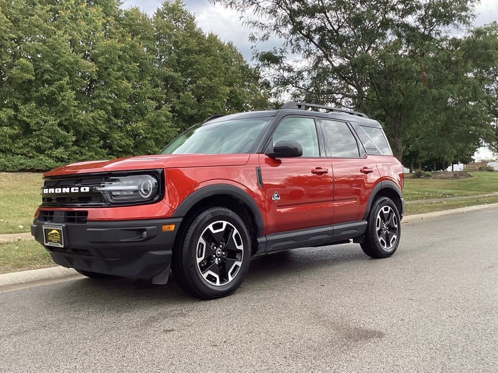 Hot Pepper Red Metallic Tinted Clearcoat 2024 Ford Bronco Sport SUV / Crossover All-Wheel Drive 8-Speed Automatic