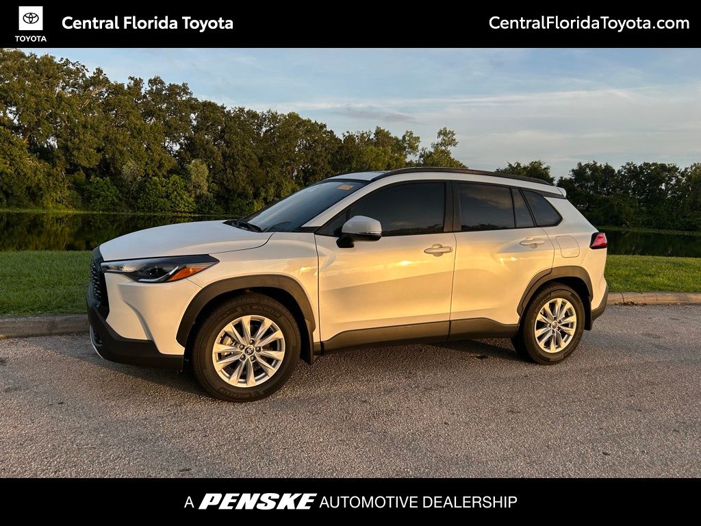Thumbnail: 2024 Toyota Corolla Cross - 1
