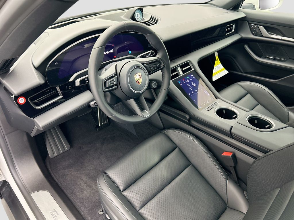 Thumbnail: 2026 Porsche Taycan - 4