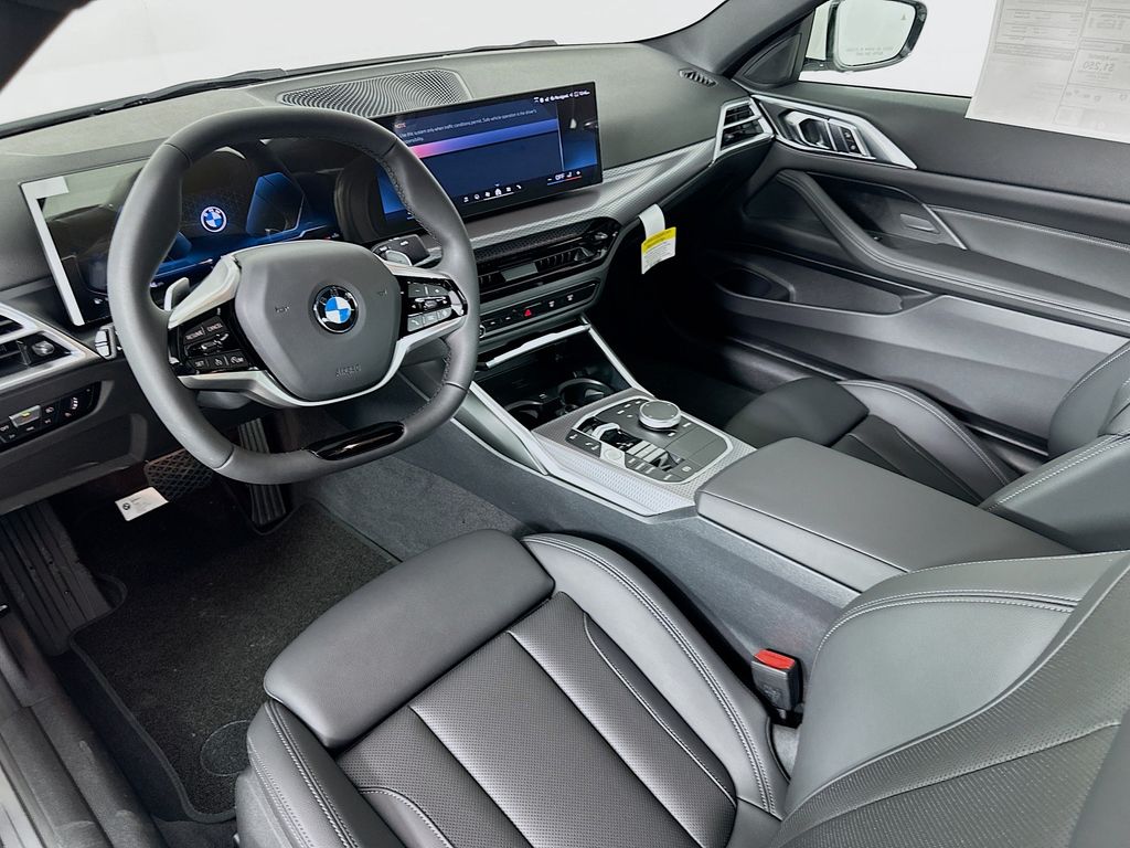 Thumbnail: 2025 BMW 4 Series - 9